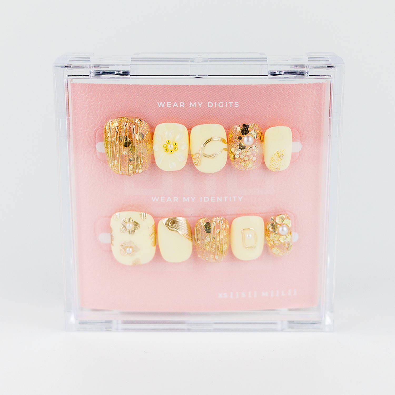 #1662 – Crownstone Daisy | Short, Round