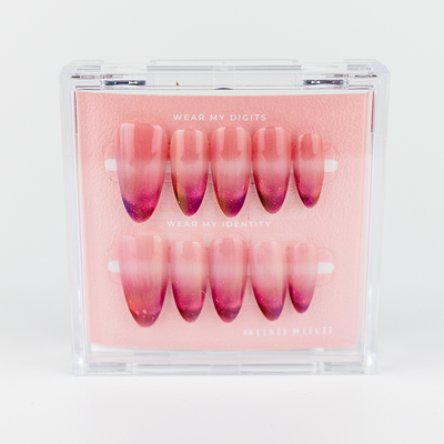 #1709 – Blushing Horizon | Long, Almond Reusable Ready-to-Wear Nails