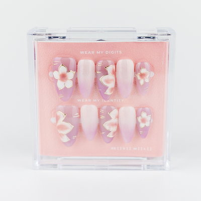 #1722 – Royal Bloom | Long, Almond Reusable Ready-to-Wear Nails