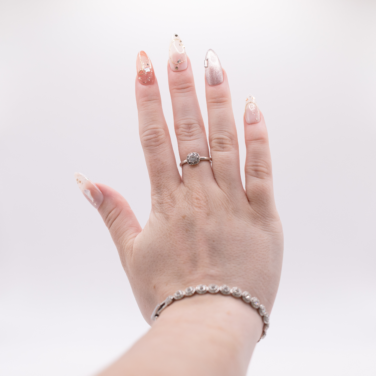 #1947 – Glitter Breeze | Medium, Oval Reusable Ready-to-Wear Nails