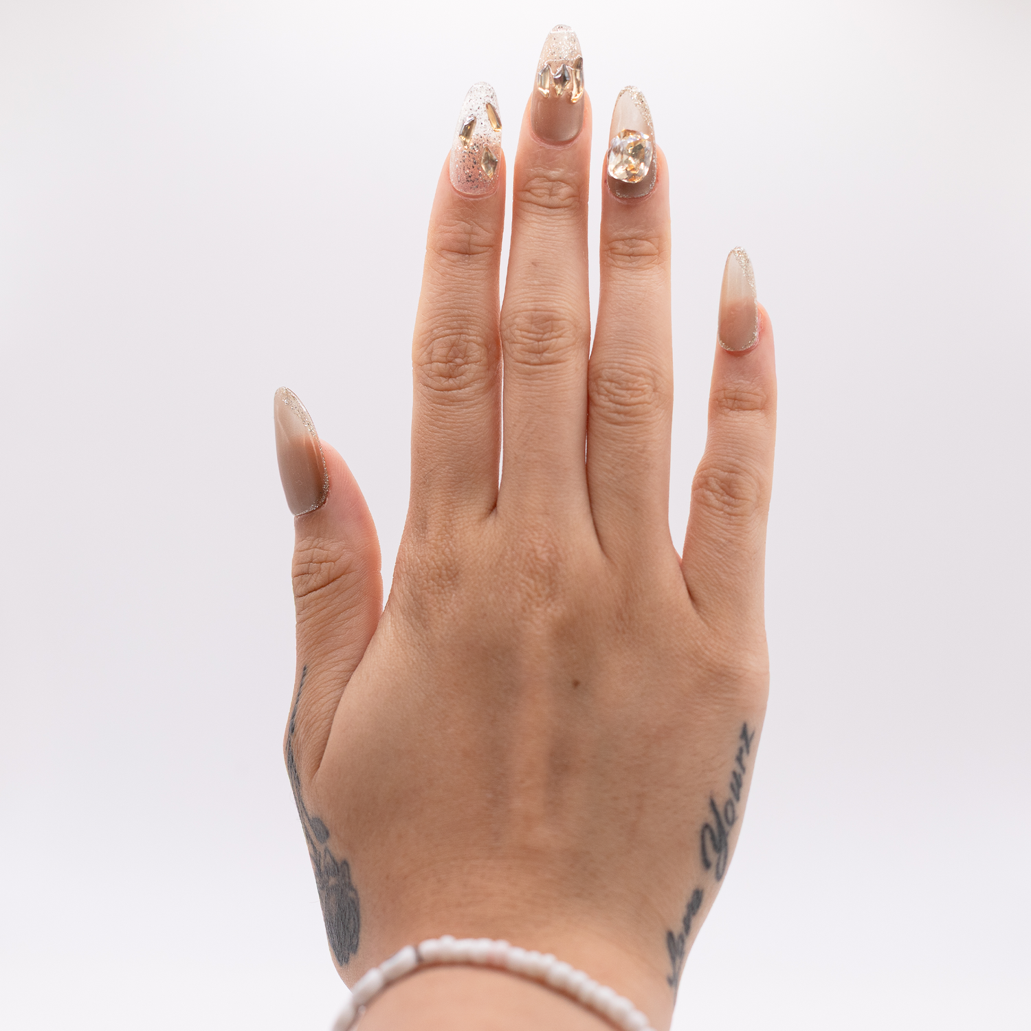 #2289 – Luxe Brew | Medium, Oval Reusable Ready-to-Wear Nails
