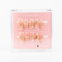 #2769 – Queens Veil | Long, Almond Reusable Ready-to-Wear Nails