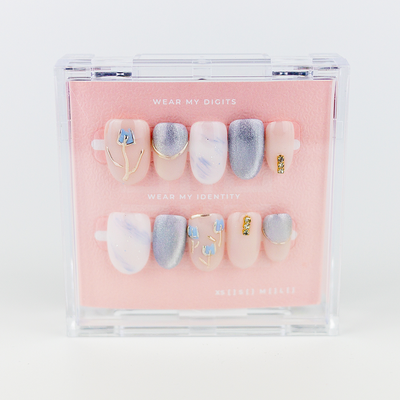 #1638 – Gilded Florals | Medium, Oval Reusable Ready-to-Wear Nails